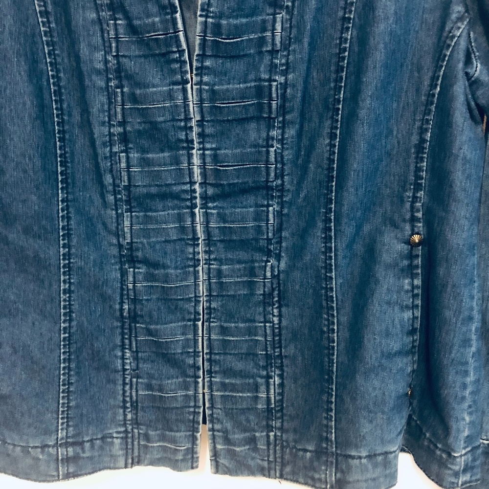 Vintage Women's Blujean Jacket Long Sleeves - Picture 3 of 14